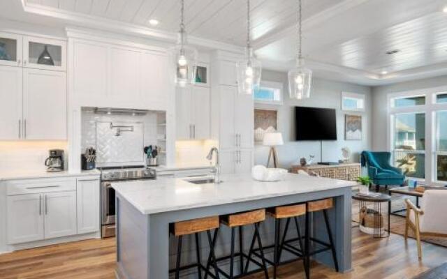 Ez Come Ez Geaux 4 Bedroom Home by Redawning