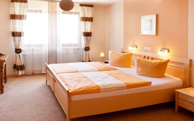 Holiday Winery Andrae-goebel