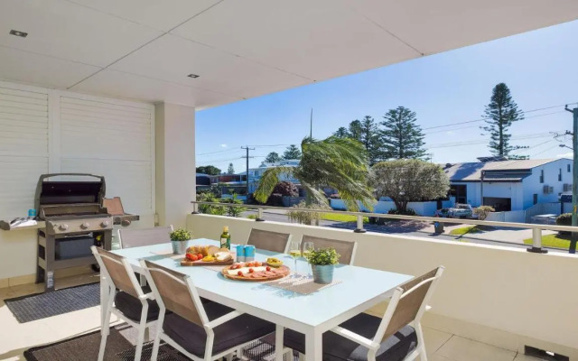 Living the Dream @ Corlette