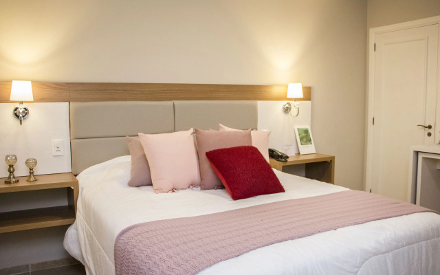 Hotel Pinheiros do Caracol