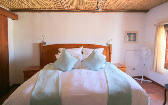 Baywatch Villa Guest House and Self Catering Accommodation
