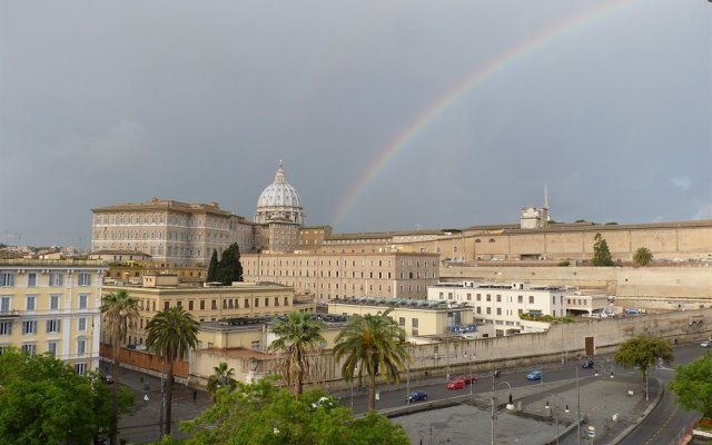 Vatican Vista