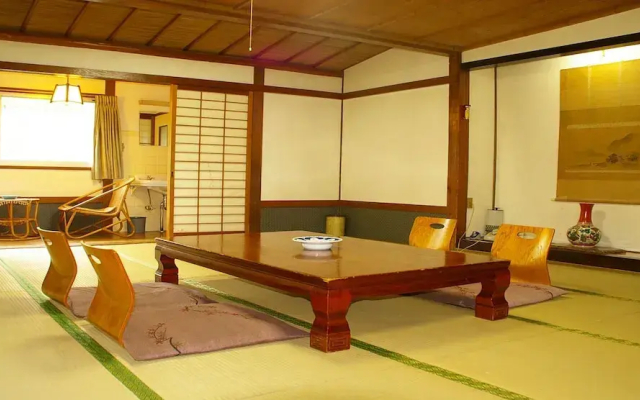 Toramaru Ryokan