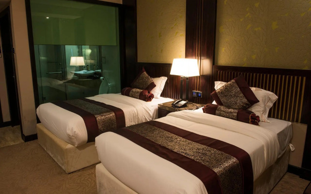 Royale Signature Hotel