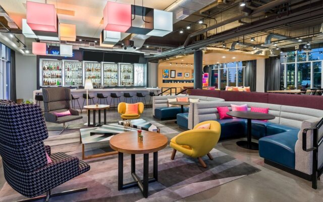 Aloft Jacksonville Airport