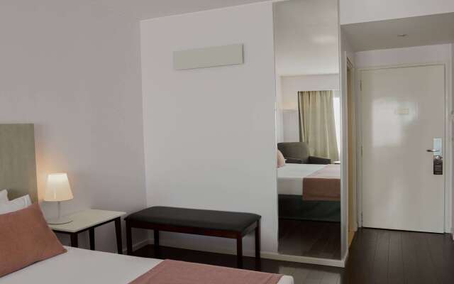 Dazzler by Wyndham Buenos Aires Recoleta