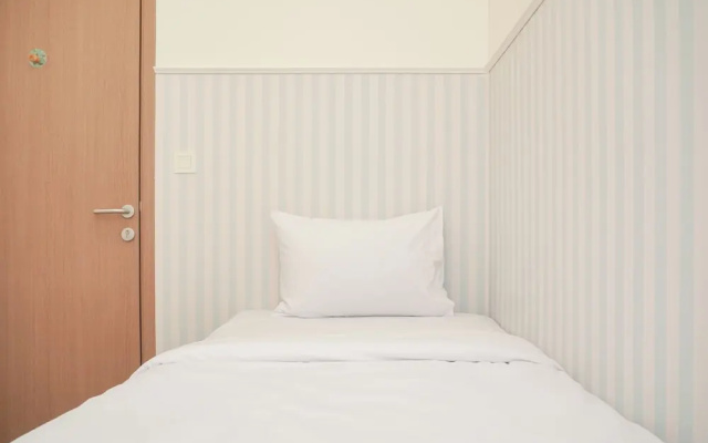 2BR with Comfortable Design at Podomoro Golf View Apartment – Guest Rooms – Depok