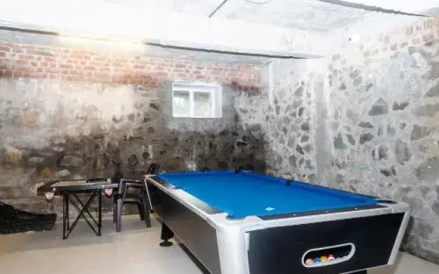 29 Bungalow By OYO Rooms