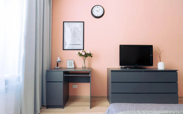 Пять Звёзд в микрорайоне Славянский  1/1