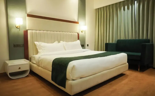 Hotel Pacific Primee