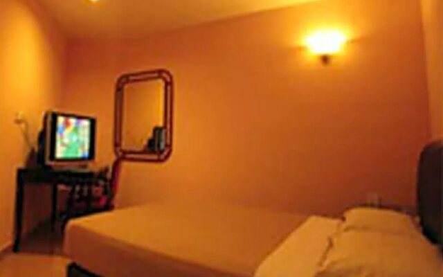 Hotel Reko Inn