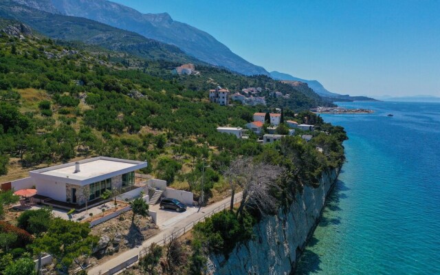 Beautiful Home in Baska Voda With Wifi and 2 Bedrooms