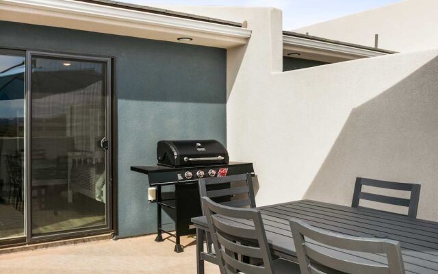 Stapes Escape #75 by RedAwning