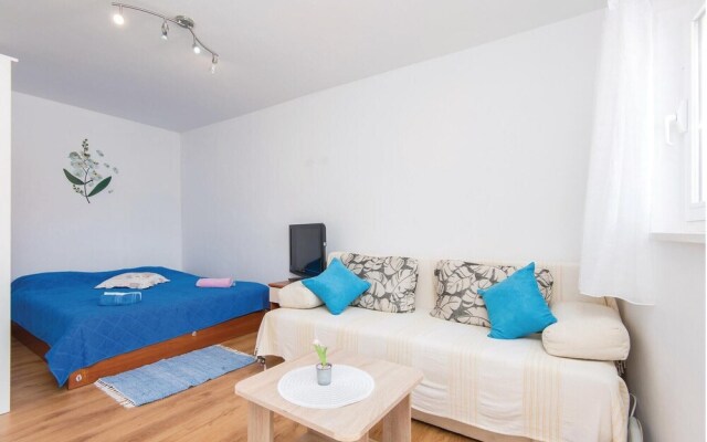 Amazing Home in Racisce With Wifi and 1 Bedrooms