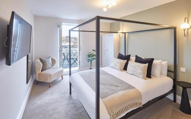 Host Stay Albion House