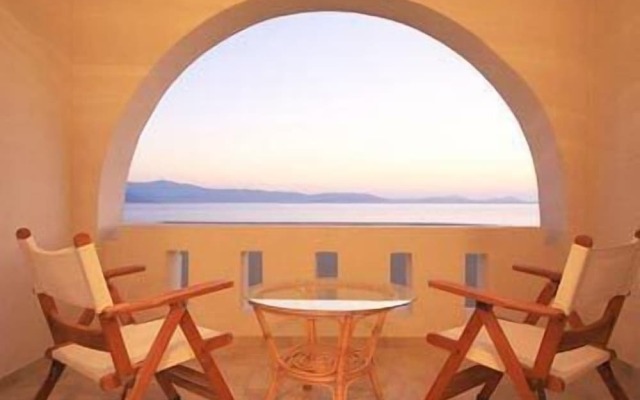 Pirgos Stelida Hotel