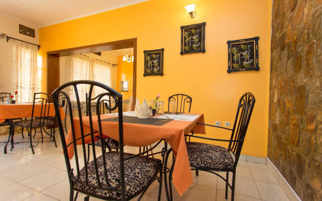Golf Hills Residence Hotel