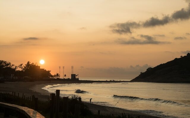 Longboard Paradise Surf Club