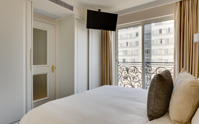 Versailles Luxury Apartments and Suites