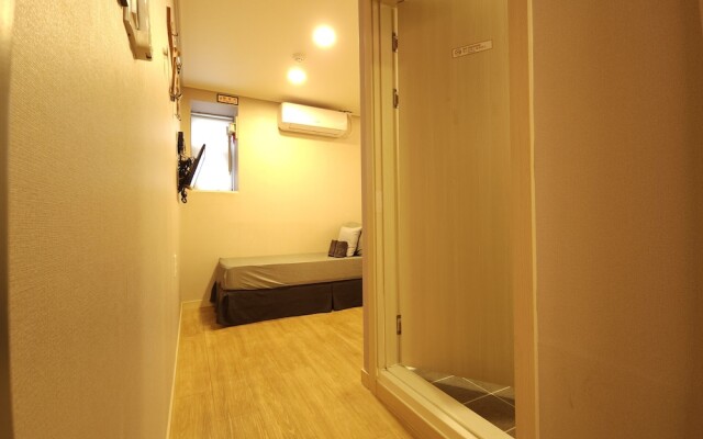 OYO Hostel Myeongdong 1