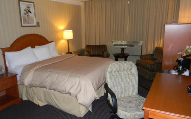 Days Inn - Sudbury