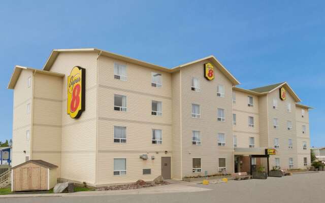 Super 8 by Wyndham Yellowknife