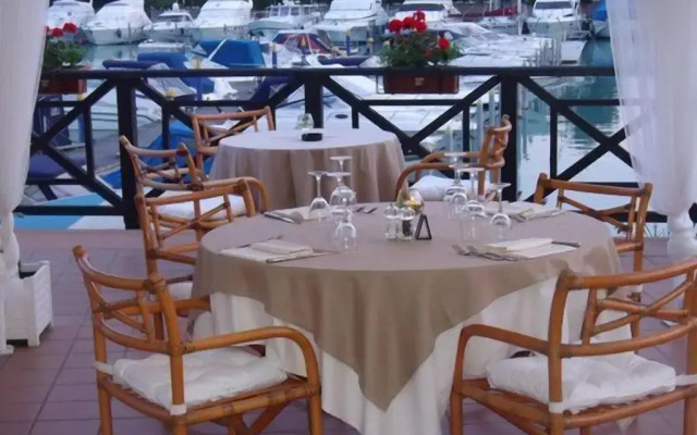 Hotel Marina Uno