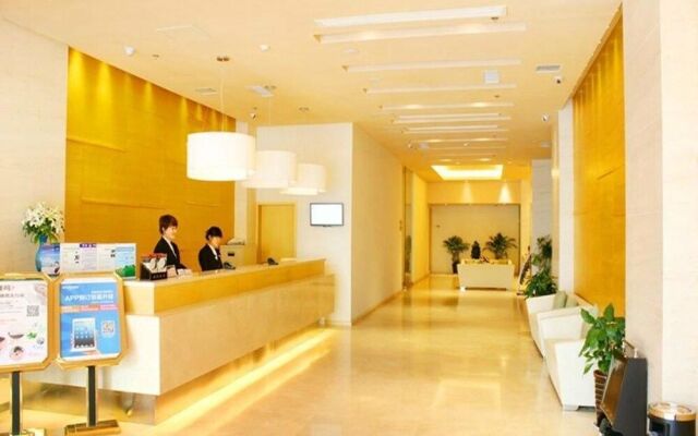 Hanting Seasons Hotel
