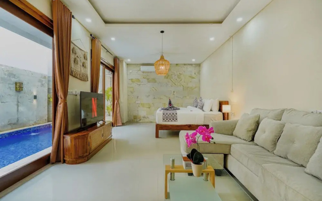 3-bedroom Private pool villa City Sanur