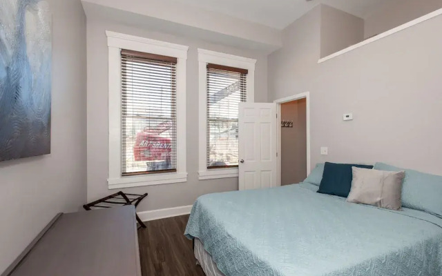 Heart of Mainstrasse Apt 1