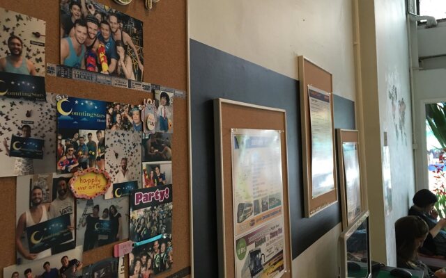 Counting Stars Hostel