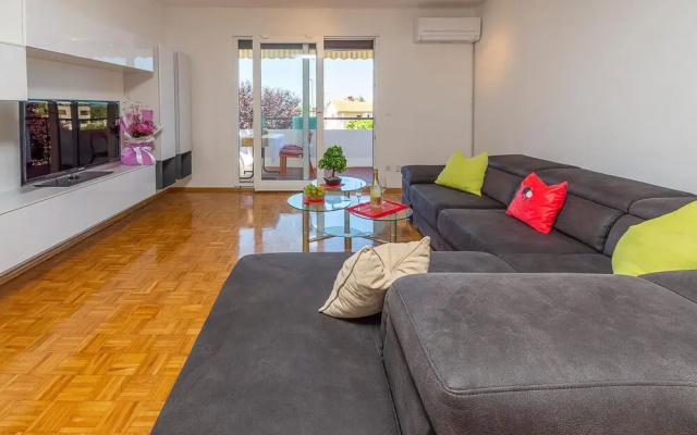 Amazing Apartment in Porec With Wifi and 2 Bedrooms - Apartment in Porec - Photo 2