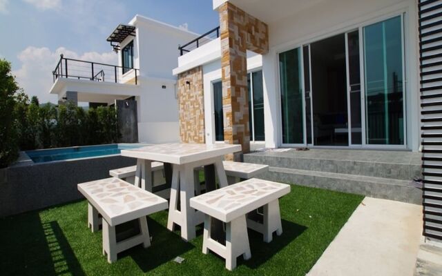 Baan Rolita Pool Villa Hua Hin