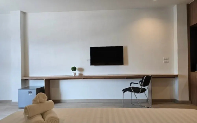 Manee Mantra Hotel Kanchanaburi