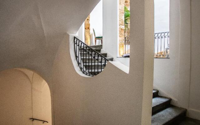 Palazzo del Poeta - Dimora Contemporanea