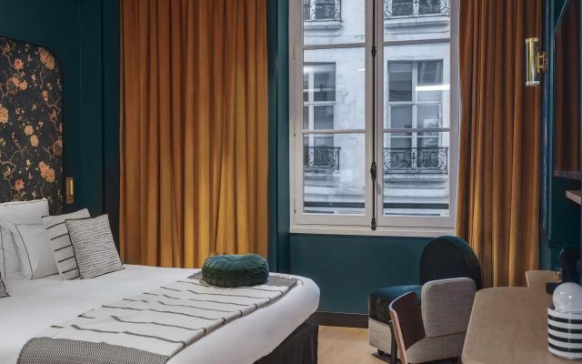 Dandy Hotel