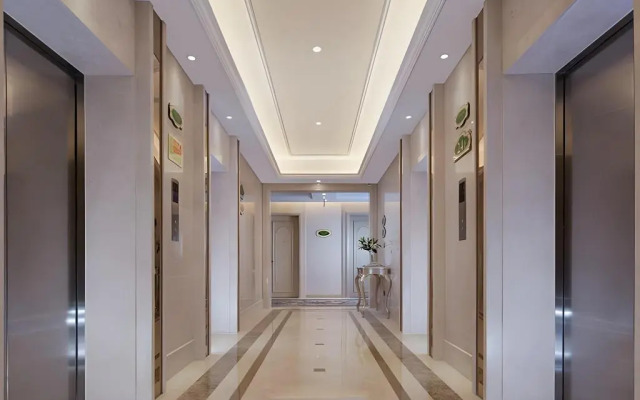 Vienna International Hotel (Chongqing Changshou High-speed Railway Station)