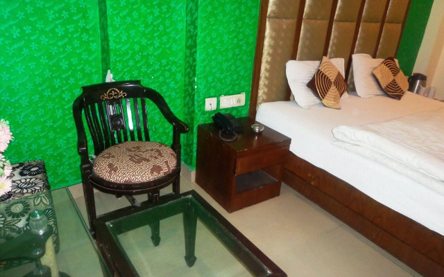 Hotel Guruvas Inn