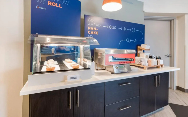 Holiday Inn Express Columbus Downtown by IHG