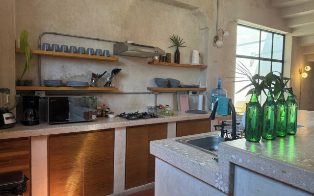 Casa con Piscina Nido Rosa