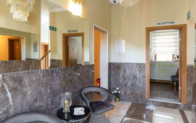Deluxe Apartment in Oberhausen With Breakfast