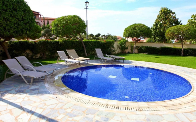 Aphrodite Hills Apartments