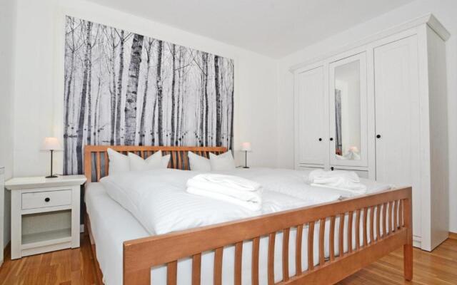 Koserow Waldstraße 35 Reni