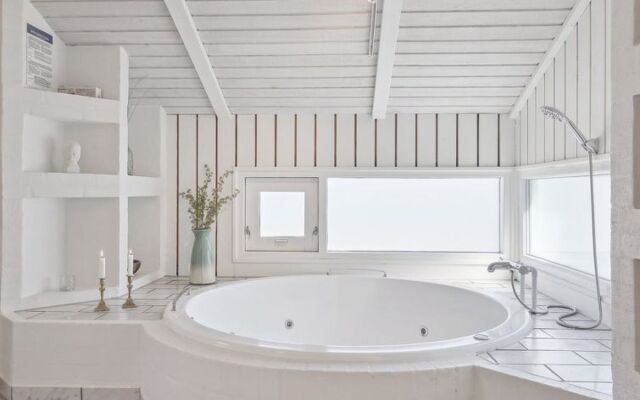 "Ljupco" - 150m from the sea in NW Jutland