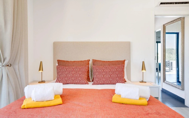 Luxurious 4 bed Villa in Loul