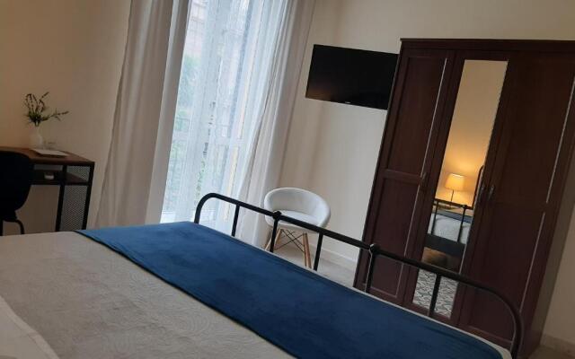 RUNFULIA Apartments & Rooms