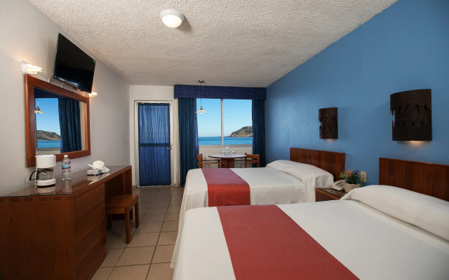 Costa De Oro Beach Hotel