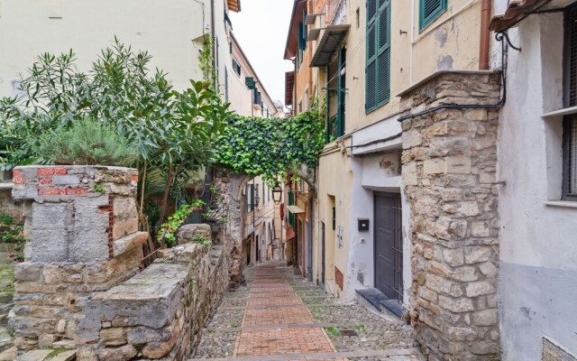 Traditional Holiday Home in Sanremo With Garden