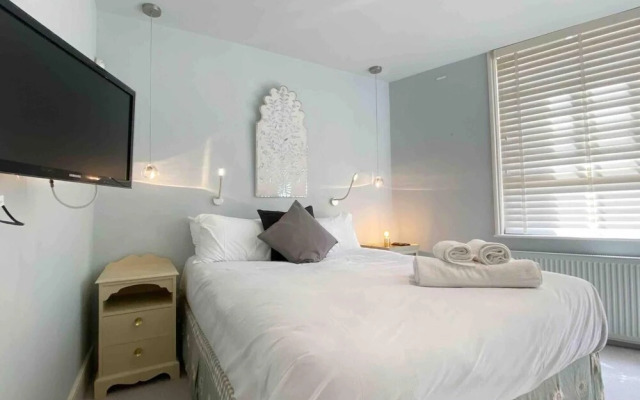 Charming 2-bed Apt With 2 Bathtub Central London