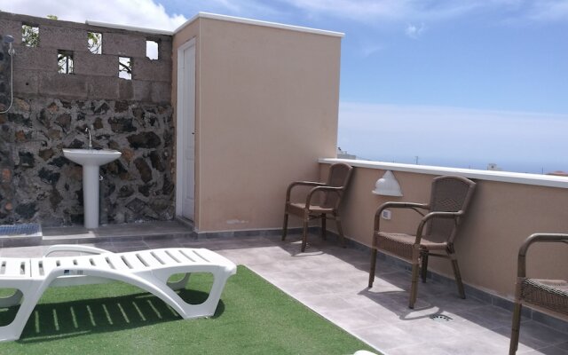 Holiday Home Emblema - Adults Only